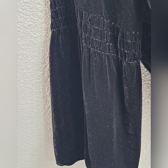 CAbI Black Velvet/Silk Blend Jacket With Balloon Sleeves Size M - Picture 9 of 13